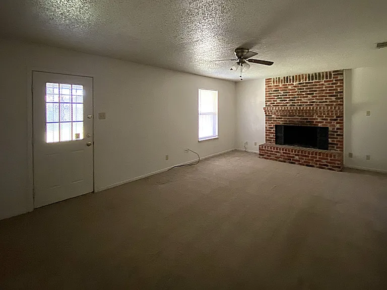 1508 Edgefield St — Photo 4