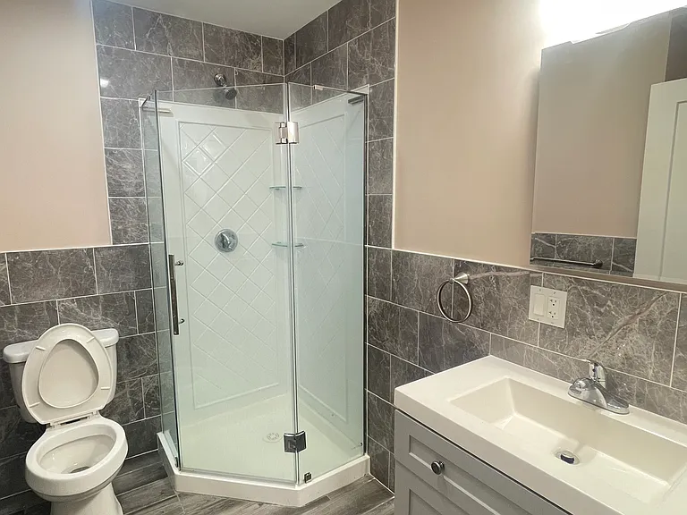 23 Hudson St #203 — Photo 13