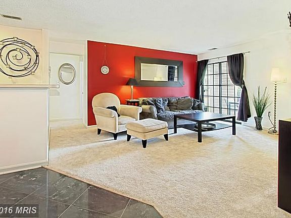 3rd image of 6945 Mary Caroline Cir #B