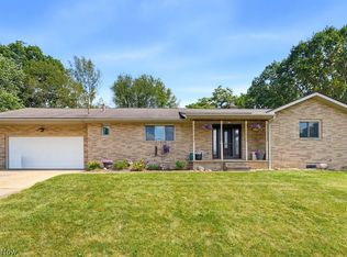 3783 Cayugas Dr, Akron, OH 44319