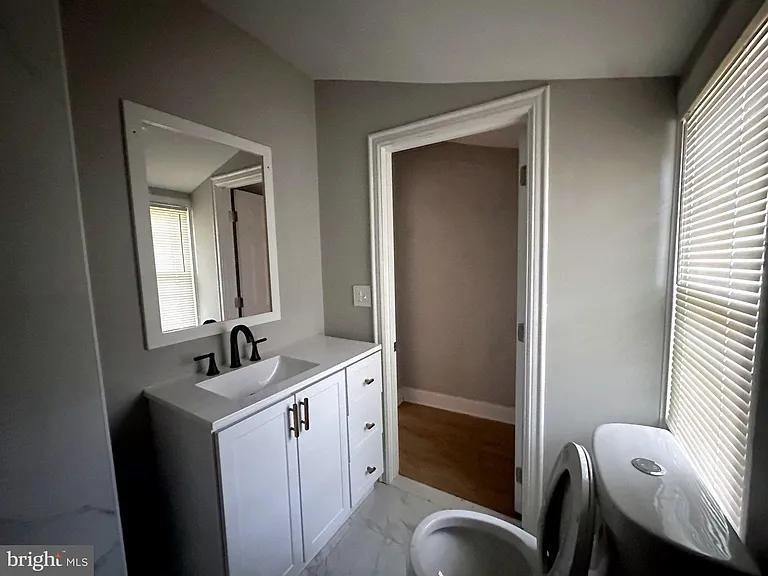 6041 Hazel Ave #1 — Photo 4