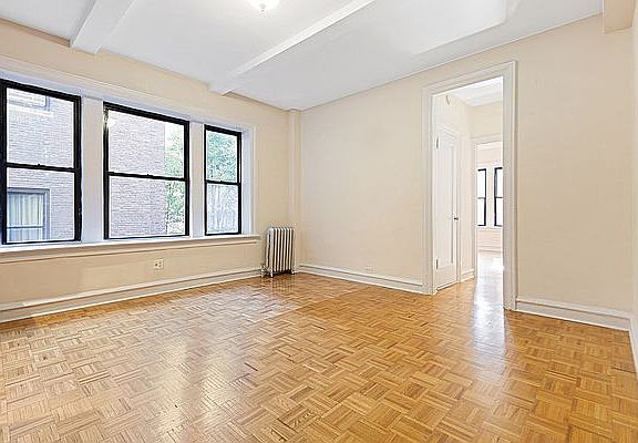 2nd image of 350 W 55th St APT 3O