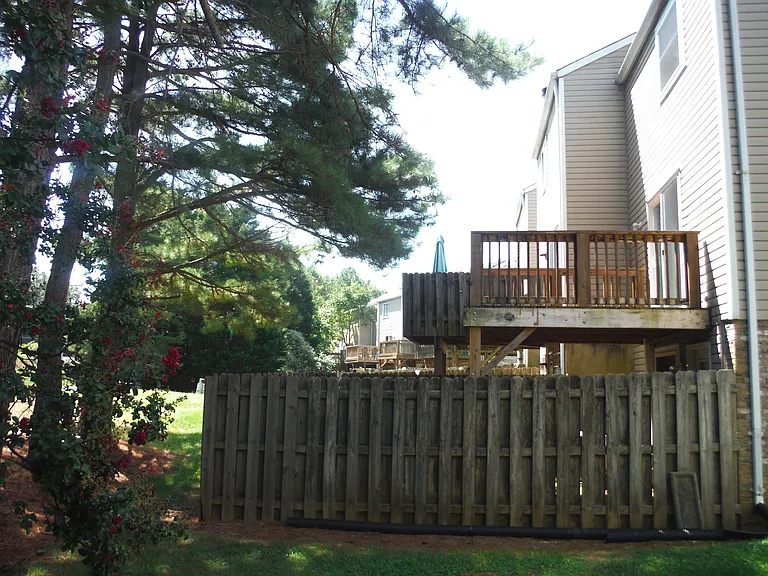 9616 Vinca Cir #A — Photo 12