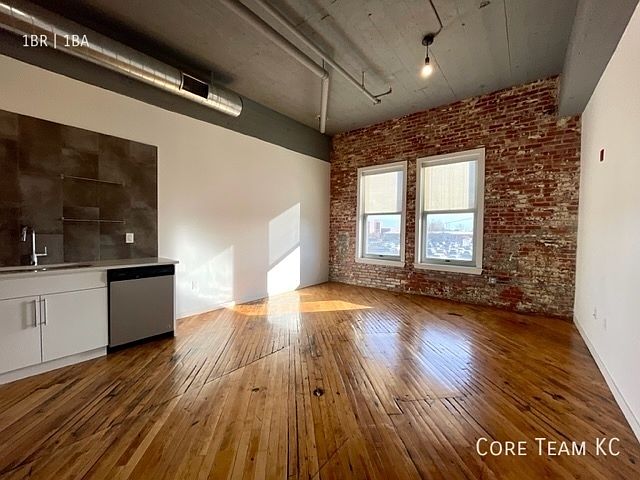 1st image of 1180 E 30th St #233
