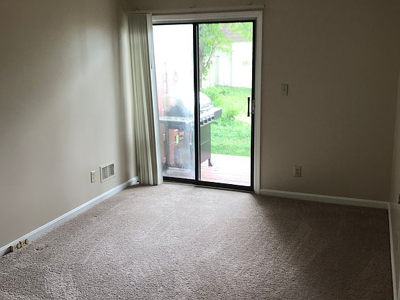 5th image of 10729 Colonial Woods Way