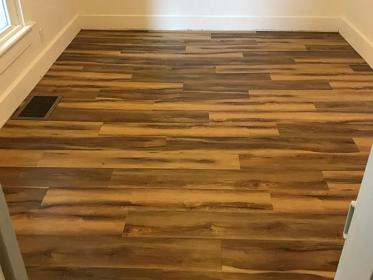 159 N Front St #1 — Photo 5