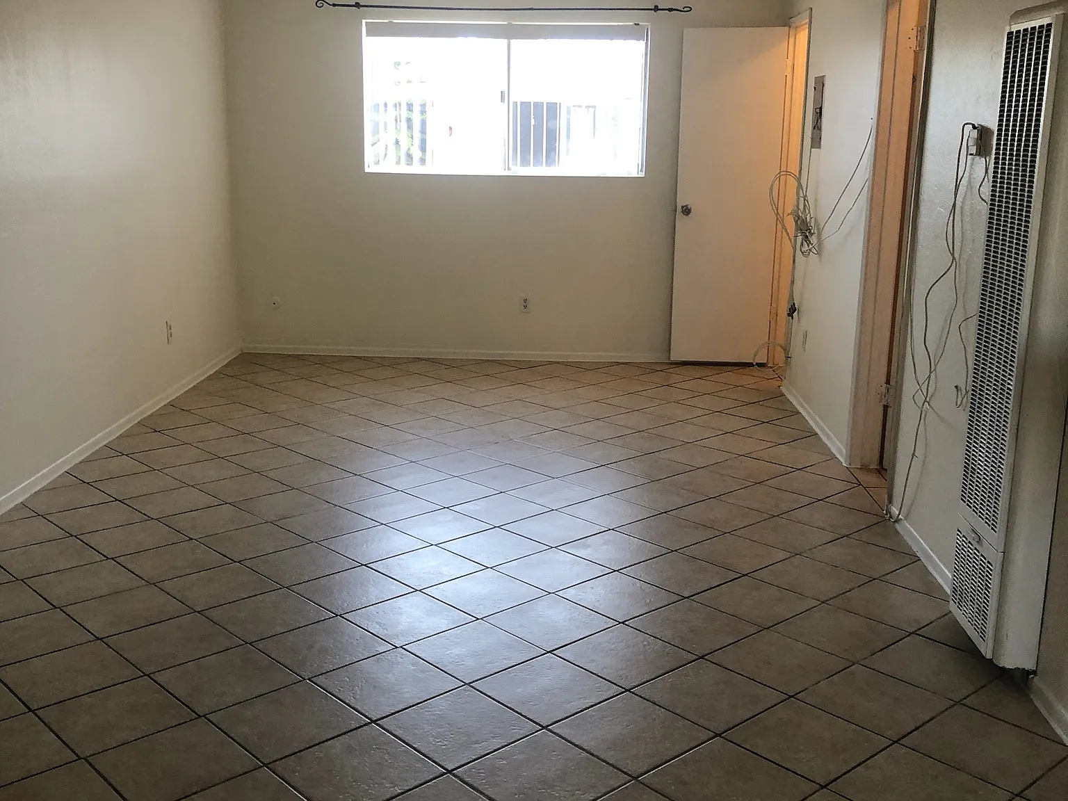 Studio, $1,550 — Photo 2