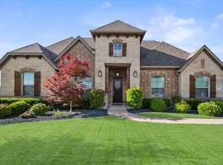 312 Equestrian Dr, Waxahachie, TX 75165