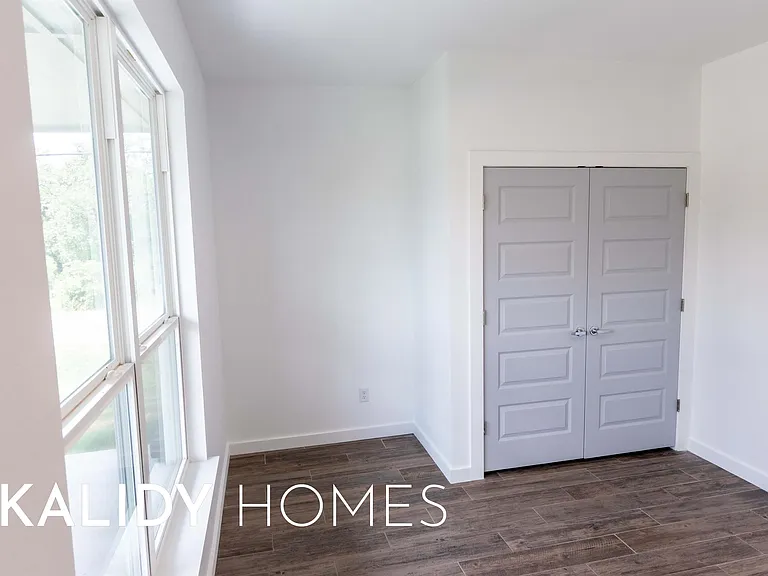 1640 Kalidy Dr — Photo 45