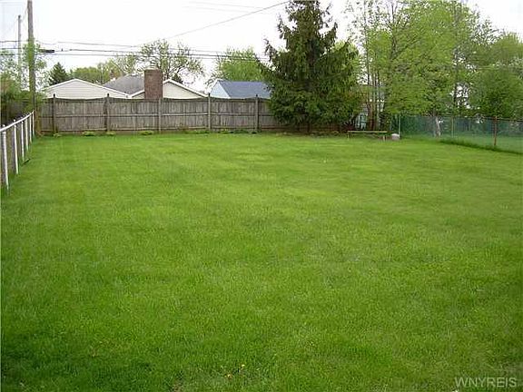 4th image of 249 Dushane Dr