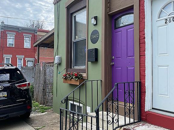 4th image of 2602 N Darien St