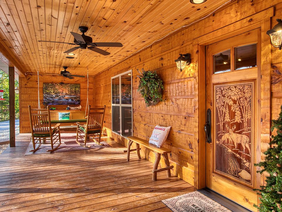 556 Blazing Saddle Dr Jamestown TN Zillow