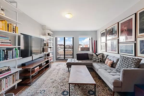 1st image of 31-35 31st St #514