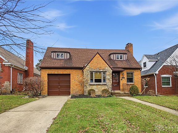 3rd image of 235 Claranna Ave