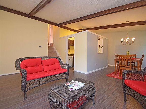 5th image of 7194 Honeywood Ct