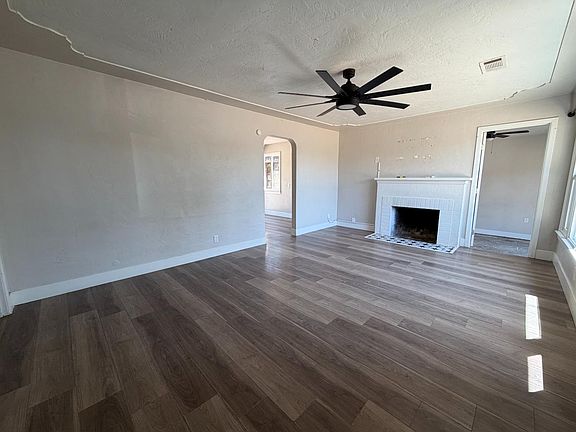 4th image of 2351 Ridge Rd