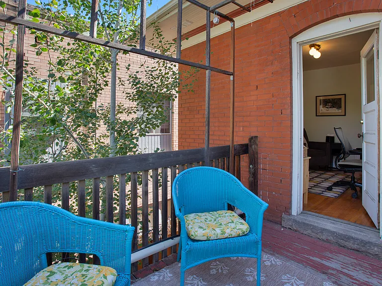 1245 N Emerson St — Photo 31