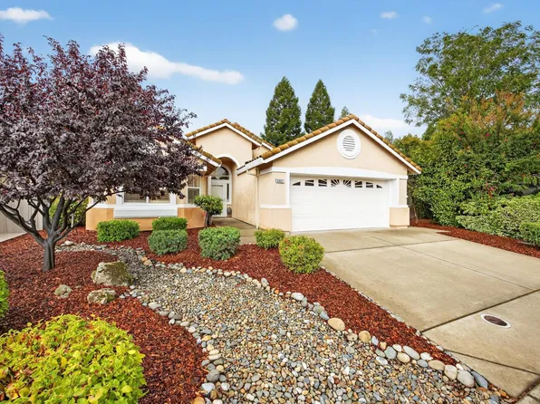 5621 Lantern Grove Ln, Roseville, CA 95747