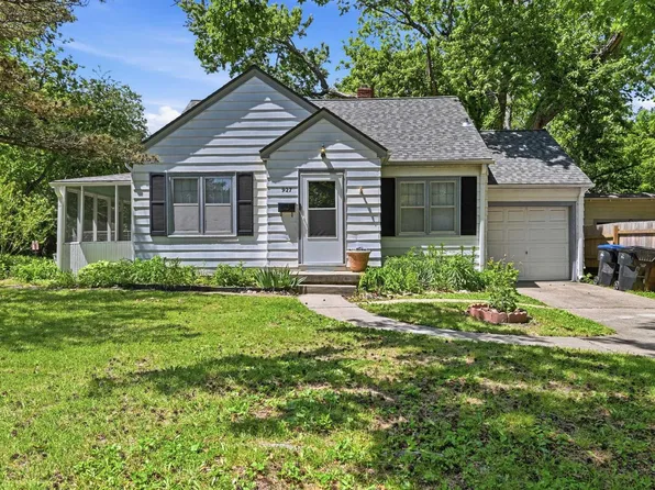 927 SW Medford Ave, Topeka, KS 66606