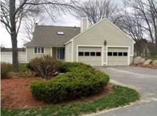 751 Straw Hill Rd, Manchester, NH 03104