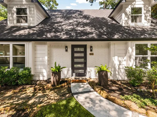 30 Willowherb Ct, Spring, TX 77380