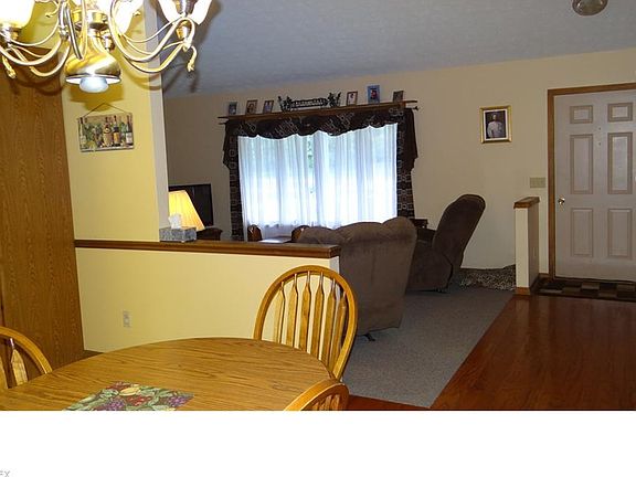 4th image of 212 Indian Park Dr
