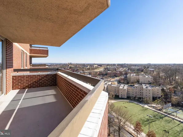 1276 N Wayne St APT 1030, Arlington, VA 22201