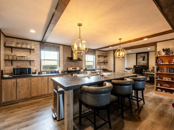 30 Gunderman Dr, Buffalo, WY 82834