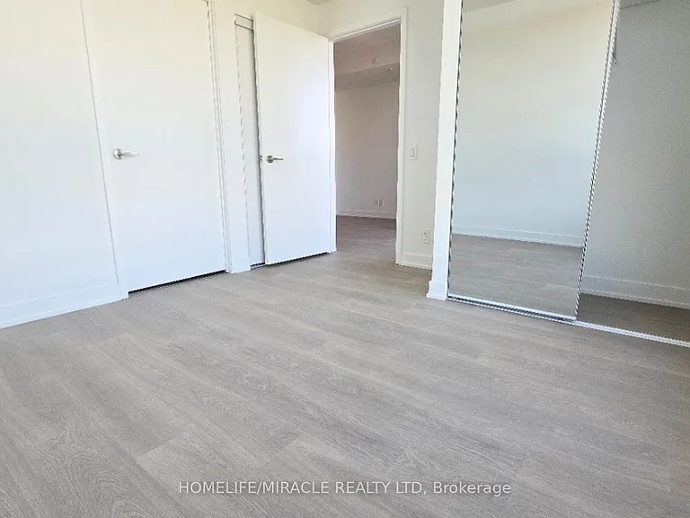 20 Deans Dr #611 — Photo 10