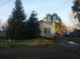 1095 E Fir St, Lindsay, CA 93247