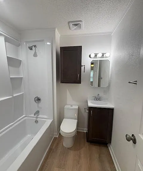 Unit Photo