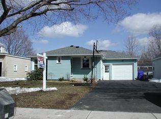 128 Wood Rd, Rochester, NY 14626