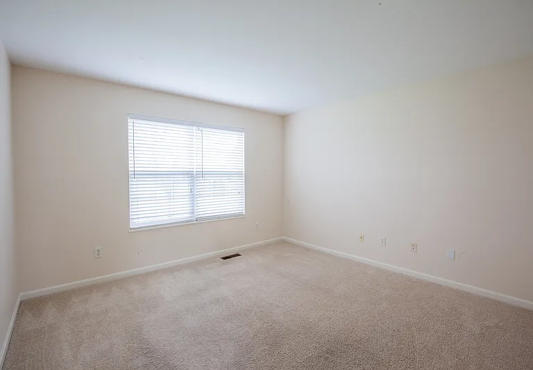 7763 Hunters Trl — Photo 26