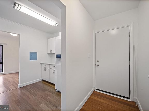3rd image of 5921 Tamar Dr #12-P12