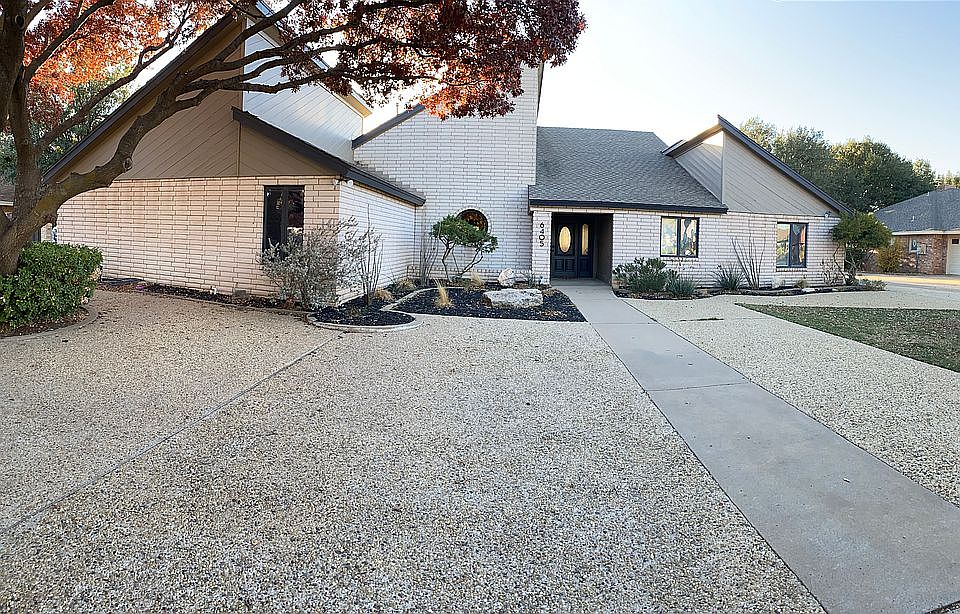 1st image of 6405 Driftwood Dr