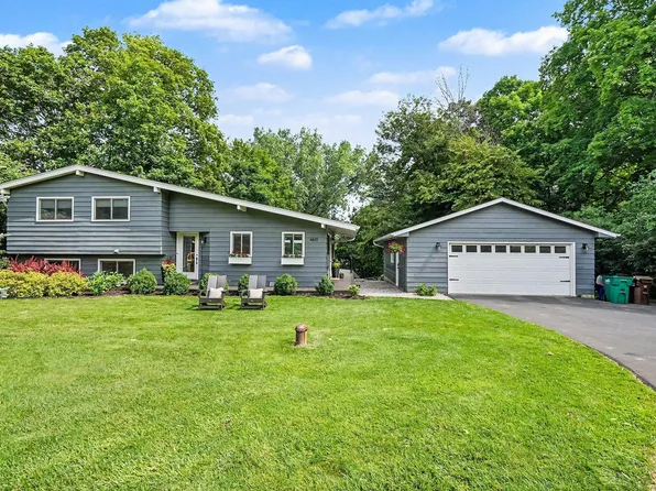 4610 S Lake Sarah Dr, Independence, MN 55359