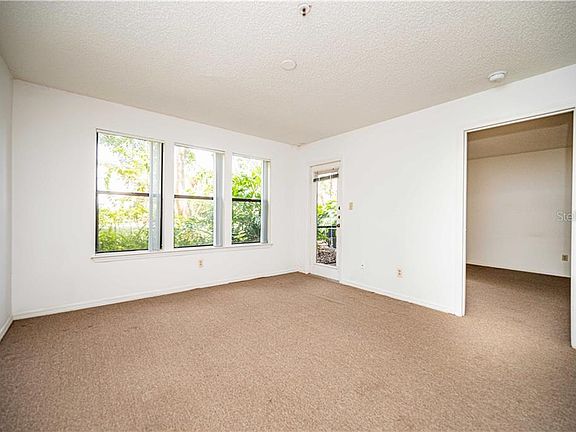 4th image of 4013 Crockers Lake Blvd #14