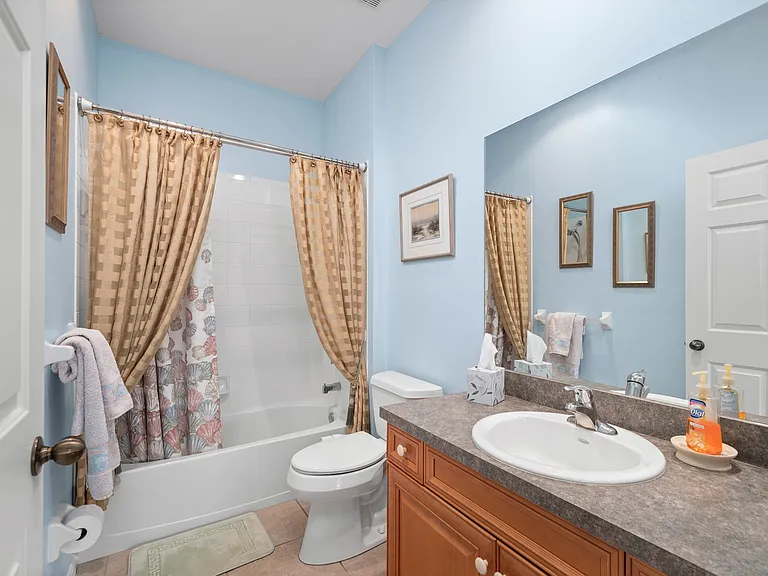 25534 Heritage Lake Blvd — Photo 10