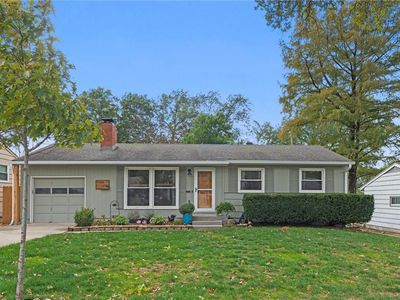 7132 Robinson Dr, Overland Park, KS, 66204