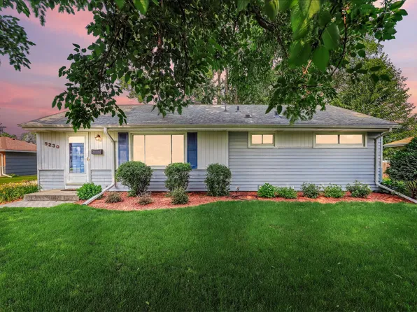 9230 Clinton Ave S, Bloomington, MN 55420