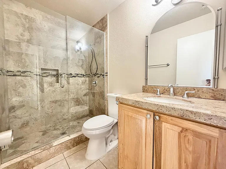 561 Desert View Dr #3 — Photo 11