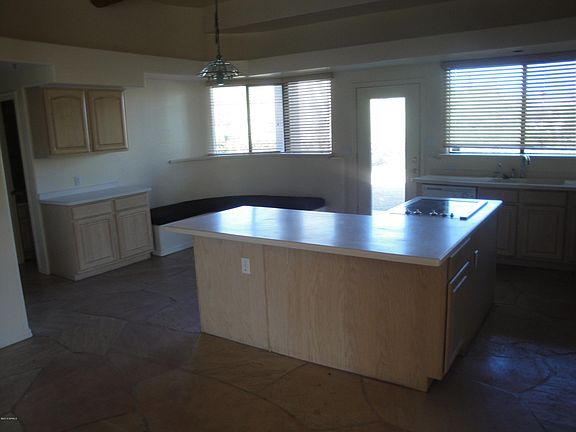4th image of 25224 N Horseshoe Trl