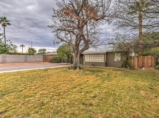 2504 N 52nd St, Phoenix, AZ 85008