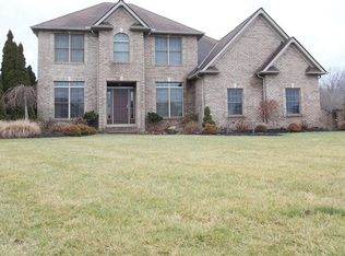 5374 Deer Xing S, Sheffield Village, OH 44035