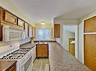 3140 Elm Ave, Brookfield, IL 60513