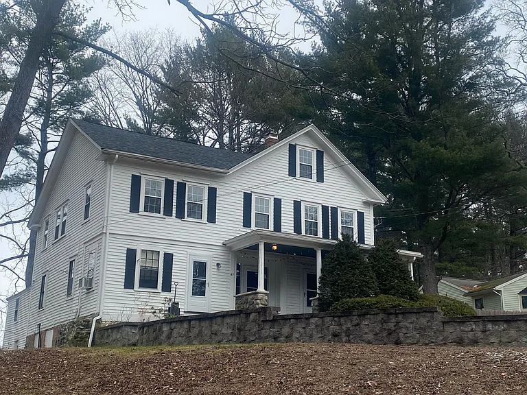 49 Parker St #A — Photo 9