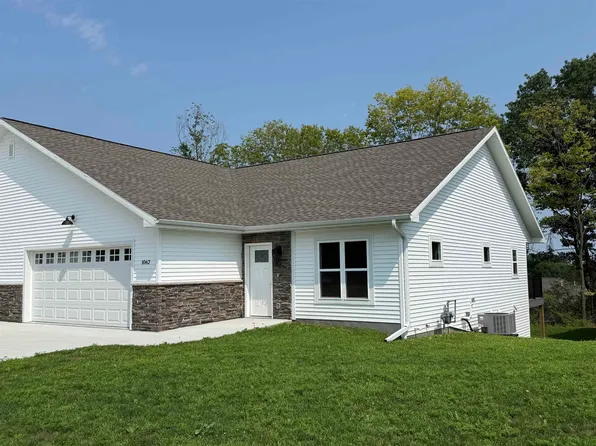 1062 Armida Ct, Reedsburg, WI 53959