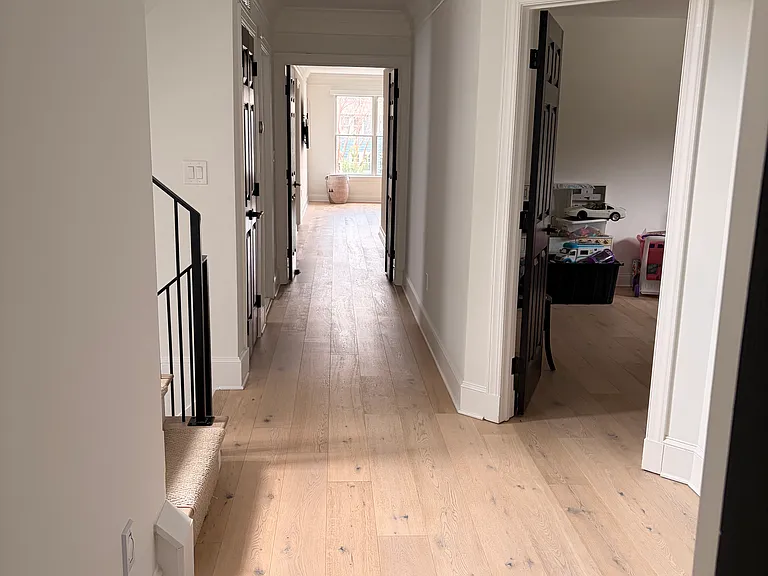 153 Quincy St — Photo 34