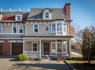 284 Bruce Park Ave #4, Greenwich, CT