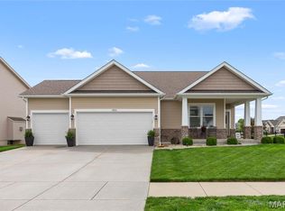 2604 Greystone Estates Pkwy, Shiloh, IL 62221